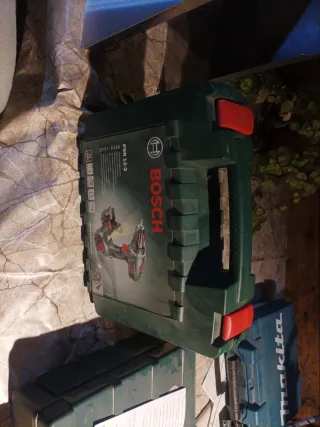 Caja Herramientas Bosch PSR 12-2