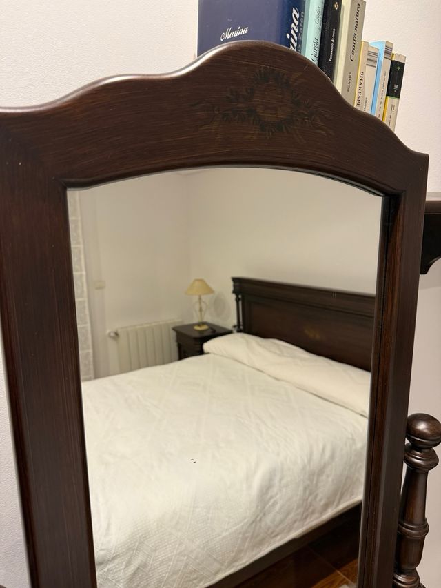 Specchio da terra vintage in legno massello