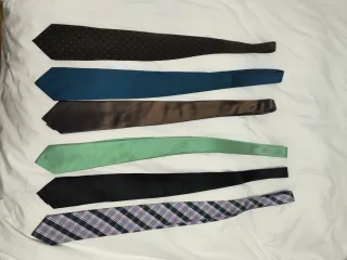 Corbatas Armani Faconable, Macson.