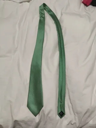 Corbatas Armani Faconable, Macson.