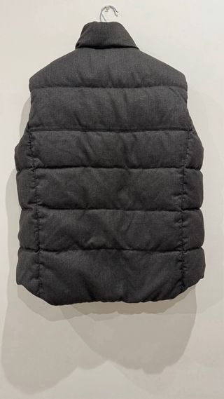 Chaleco verde oliva y gris oscuro de Emidio Tucci