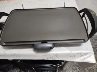 Plancha Eléctrica JATA