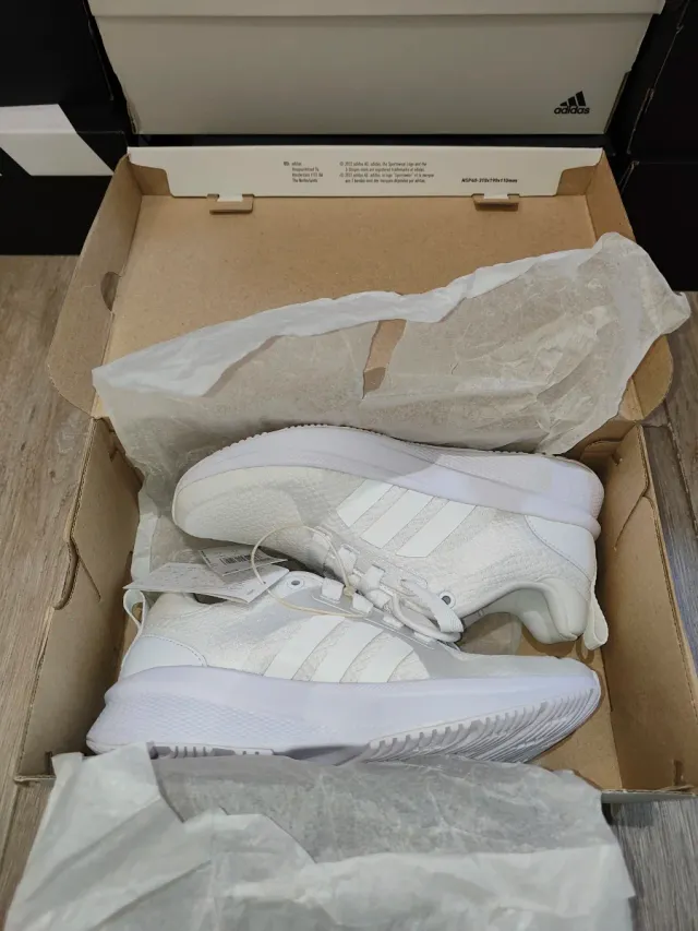 Adidas Edge Lux VI Talla 38.5 sin estrenar