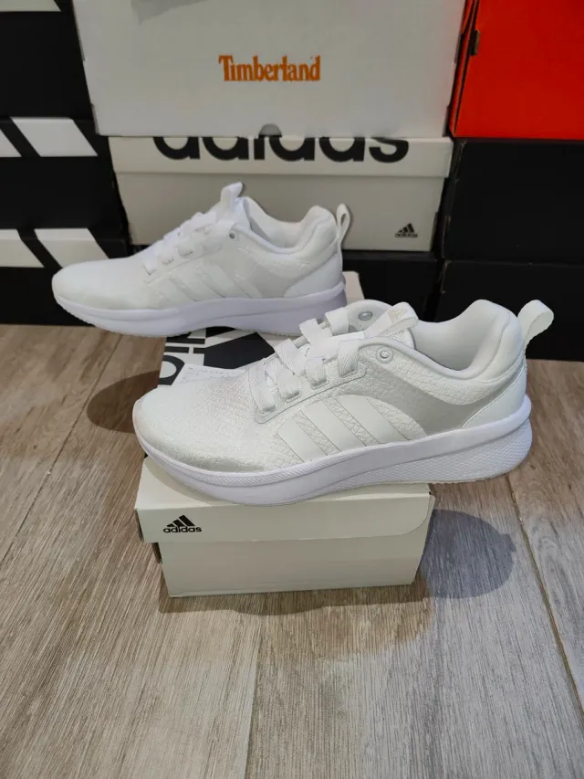 Adidas Edge Lux VI Talla 38.5 sin estrenar