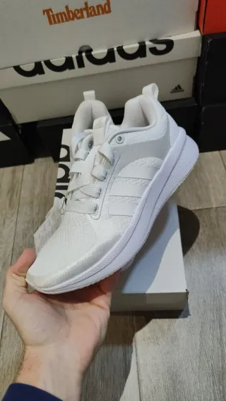Adidas Edge Lux VI Talla 38.5 sin estrenar