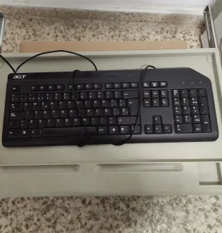 Teclado Ordenador Negro