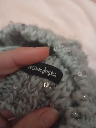 Gorro tejido gris con brillos