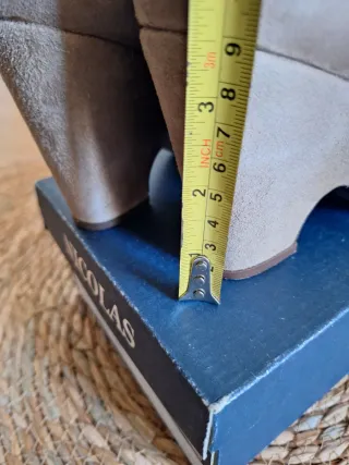 Zapatos Nicolas Talla 37 Cuña Ante Taupé