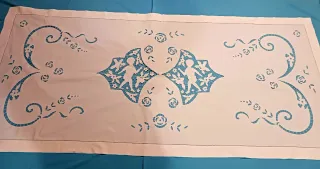 Copricuscini ricamati a mano vintage