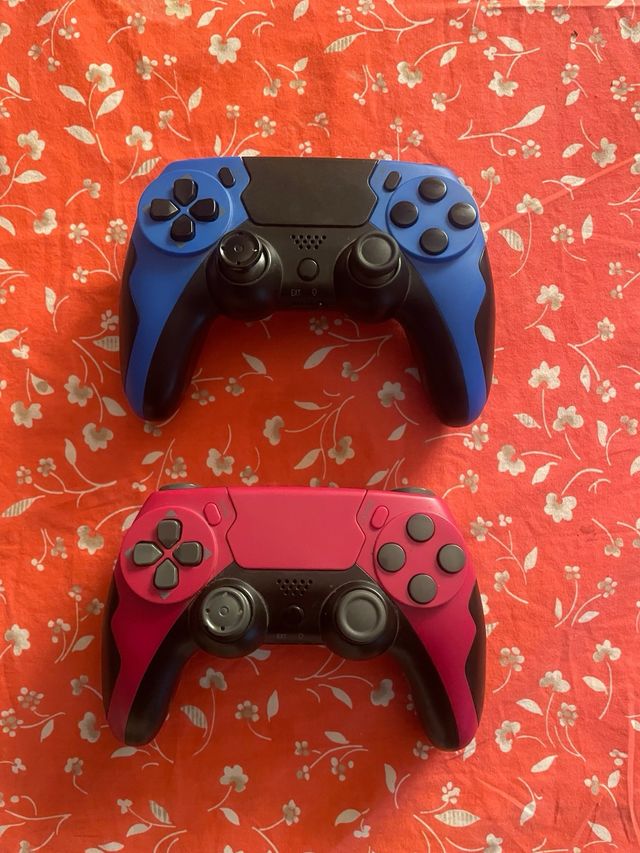 Pack 2 Mandos PS4 + Cables