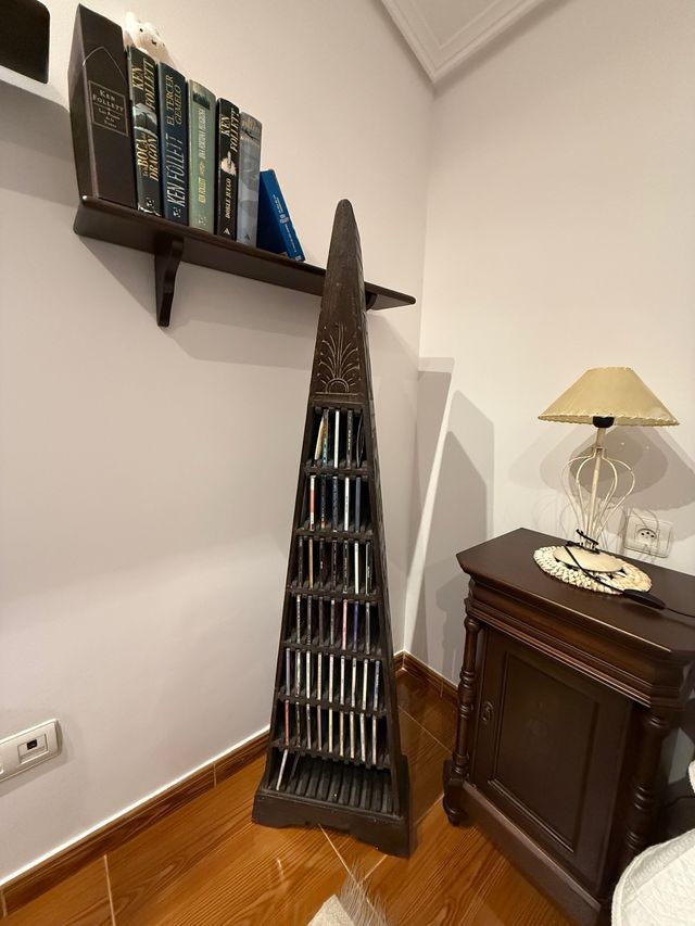 Torre di legno per CD