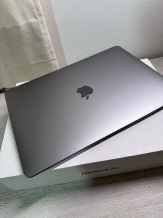 MacBook Air Retina Apple Gris Espacial