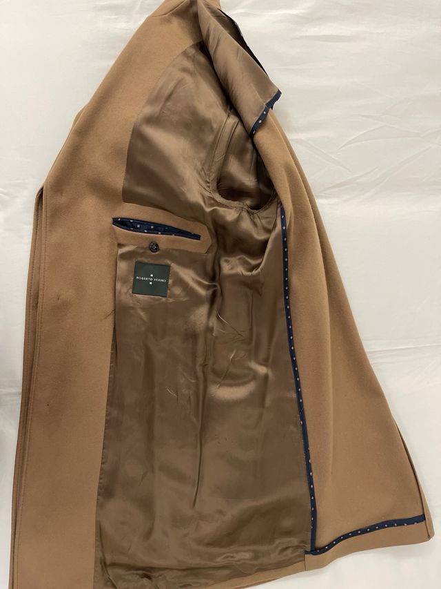 Abrigo ROBERTO VERINO