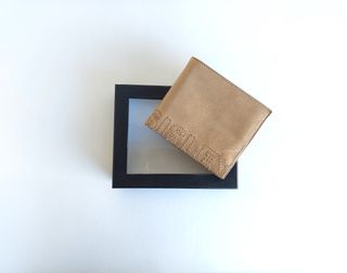 Portafoglio Sisley nuovo in pelle colore marrone