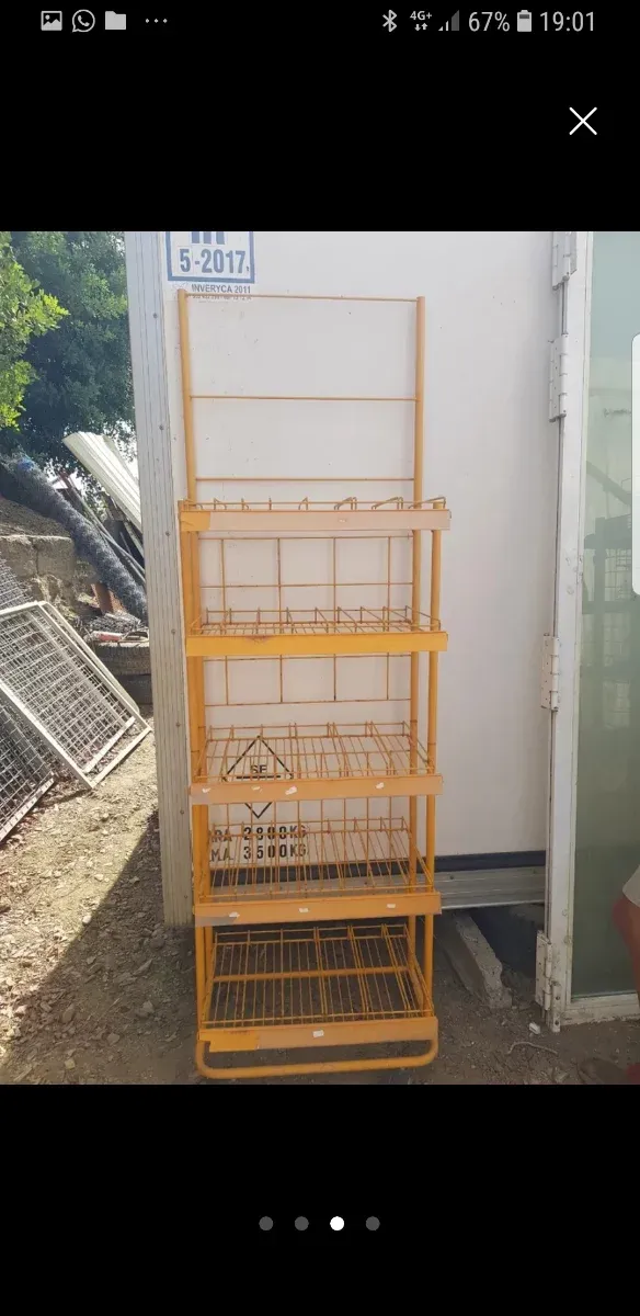 Estantería Metálica Amarilla