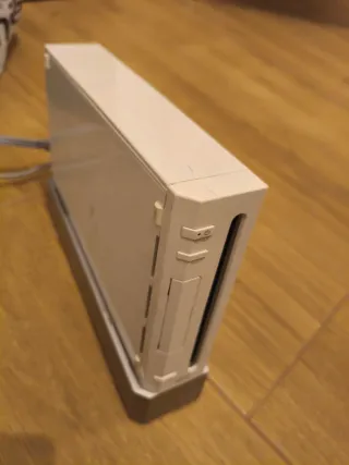 Consola Wii Blanca con Accesorios y dos juegos