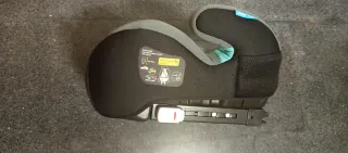 Alzador coche Isofix Play