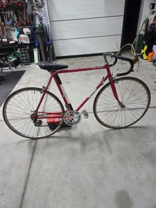 Bicicleta Clásica Roja