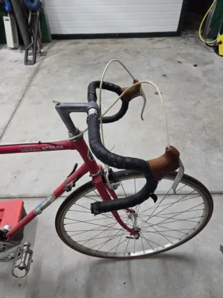 Bicicleta Clásica Roja