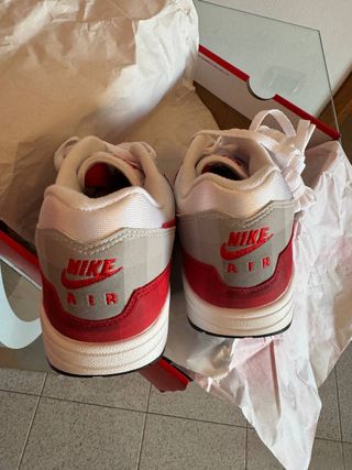 Nike Air Max 1 Low Poly Swoosh 44