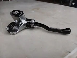 Bomba de freno 8.1 nueva Pitbike
