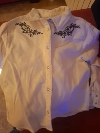 Lote camisas Zara talla 11,12 niña y dos pantalone