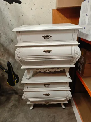 Comodini antichi in legno