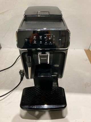 Cafetera PHILIPS Serie 2200