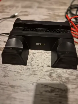 Playstation 4+3 joystick+stand con ventola +Gioco