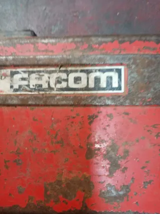 Carraca y vasos Facom algún vaso no es Facom 2