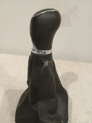 Pomo cambio Skoda Octavia III