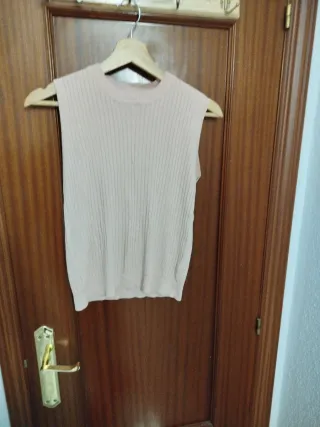 Camiseta sin mangas rosa