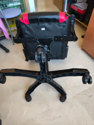 Silla Gaming Nplay Roja y Negra