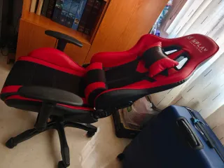 Silla Gaming Nplay Roja y Negra