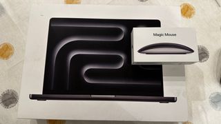 MacBook Pro 14” + Magic Mouse + Final Cut Pro