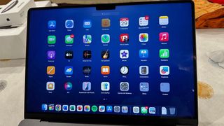 MacBook Pro 14” + Magic Mouse + Final Cut Pro