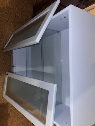 Estantería baño azul clarito (colgante o no)