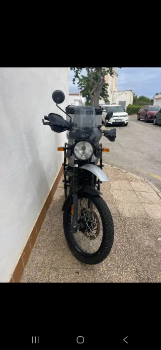 Royal Enfield Himalayan 411