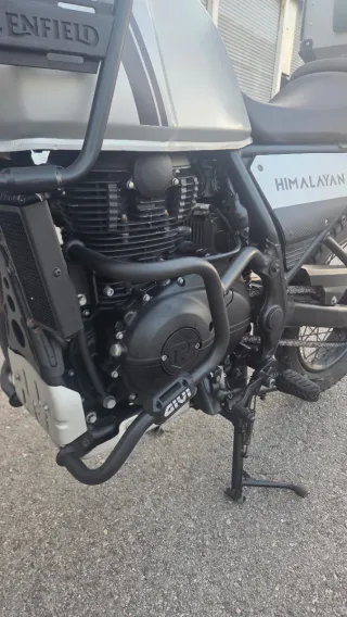 Royal Enfield Himalayan 411
