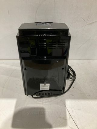 Cafetera DeLonghi Magnifica S Negra