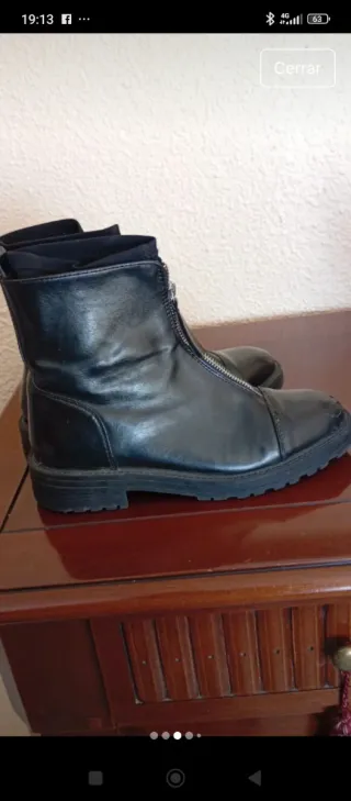 Botas militares negras con cremallera