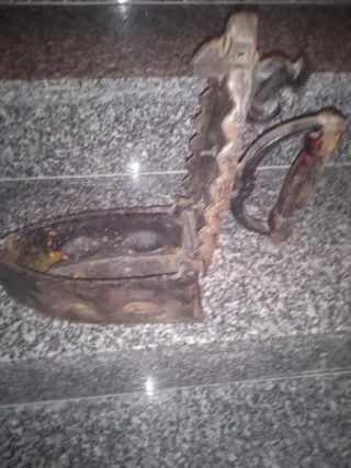 Plancha de carbón antigua