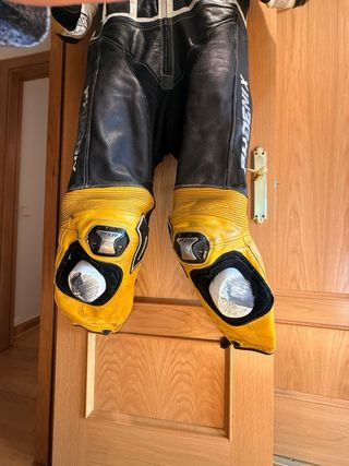 Mono de Moto Yamaha Talla 54-56