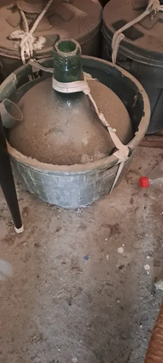 Garrafas de vidrio antiguas