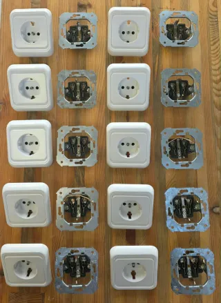 Mecanismos de enchufe completos