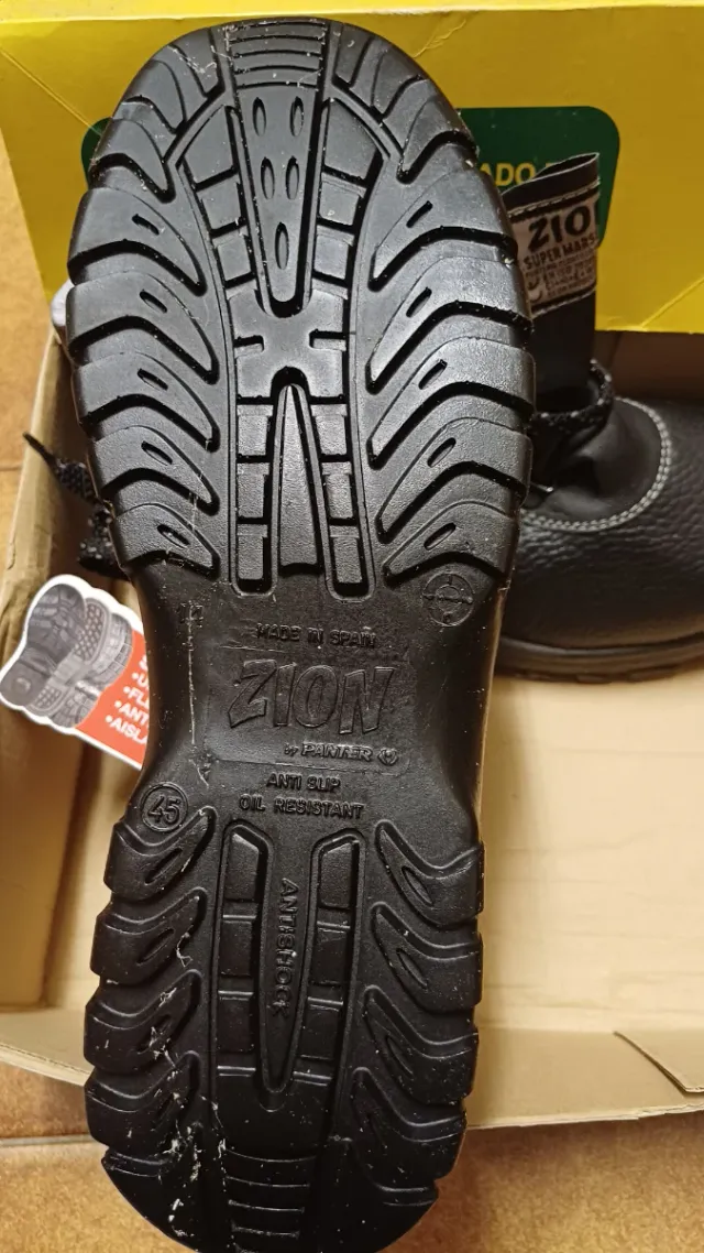 Calzado de seguridad piel flor