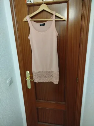 Camiseta Tessentials encaje rosa Talla M