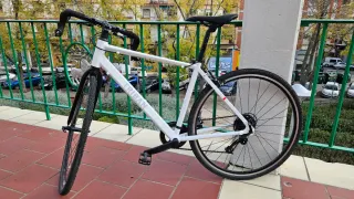 Bicicleta (-400 km) Talla S *Muy buen estado*