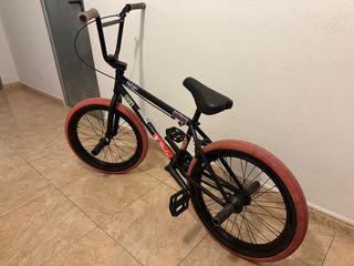 Bicicleta BMX Flybikes