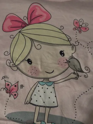 Camiseta Bomy niña dibujo niña y pájaro